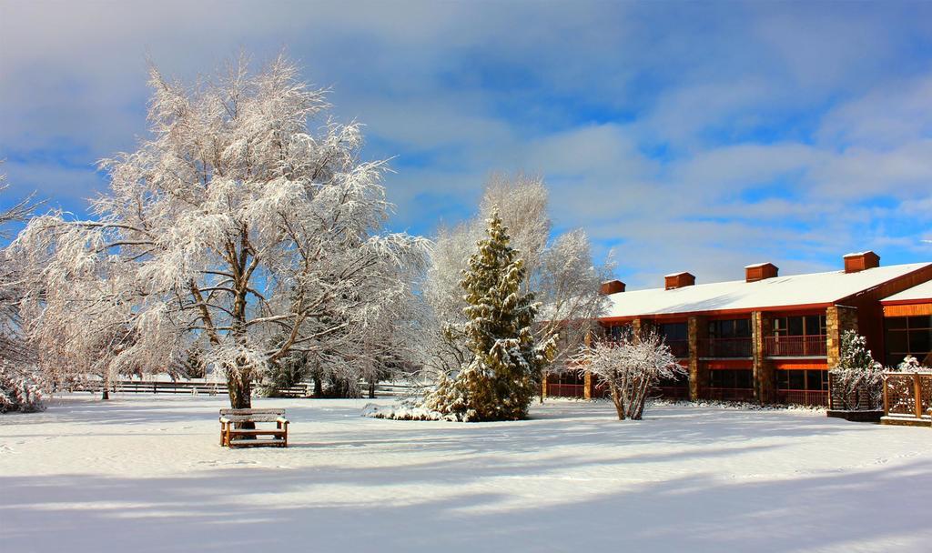 Distinction Mackenzie Country Hotel Твайзел Екстер'єр фото